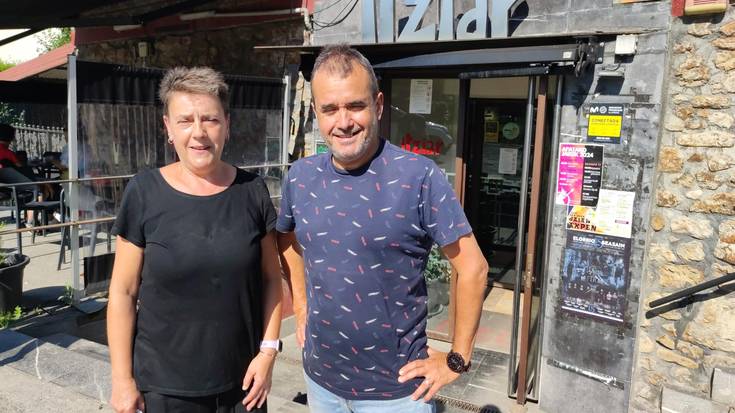 Atxondoko Itziar tabernan Karlos Ibarrondok erretako txahala eskainiko dute bihar, 25. urteurrena ospatzeko